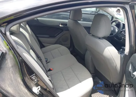 2015 Kia Forte Lx z USA, uszkodzony, nr VIN KNAFK4A62F5386122